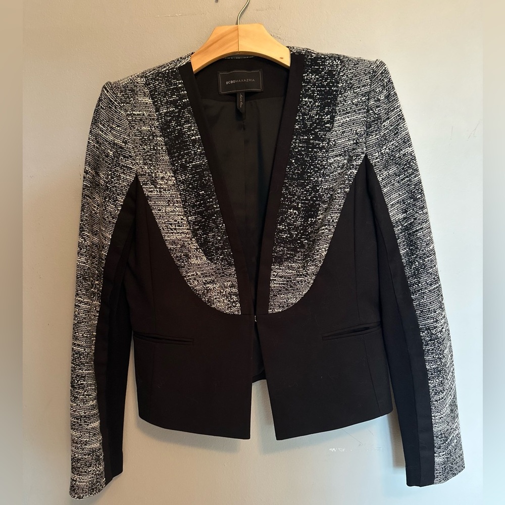 BCBG MaxAzria blazer
